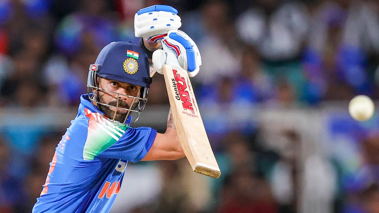 5. Virat Kohli - 124 Sixes