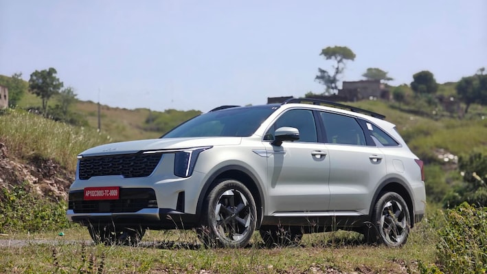 Kia Sorento: Top 7 pros and 5 cons