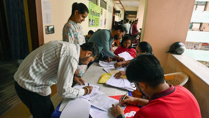 47.6 lakh names omitted from Delhi voter roll; only 2.5 lakh seek inclusion