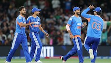 'Don’t chase anything, block outside noises': Morne Morkel backs Bhuvneshwar after costly T20I return