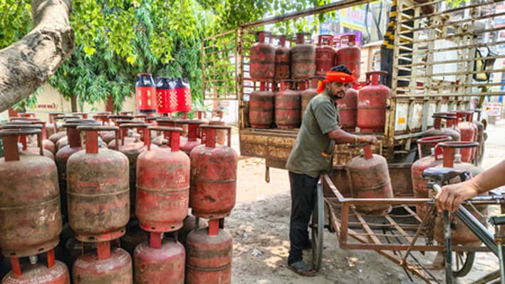 LPG cylinder rules changing from November 1: HP, Indane, Bharat Gas customers must know what is new