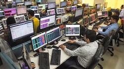 CA Manish Malhotra explains how Kwala Intel helps in analysing stock market data and compare companies