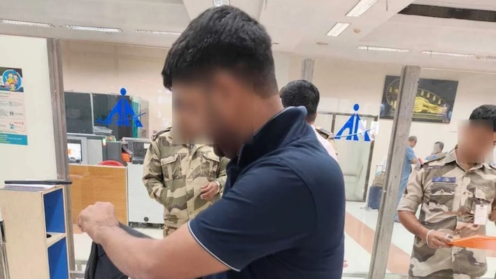CISF intercepts suspected gold biscuit during security screening at Gaya airport