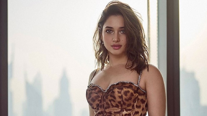 Tamannaah Bhatia reacts to Annu Kapoor's 'Dudhiya Badan' remark controversy, says 'I focus on...'