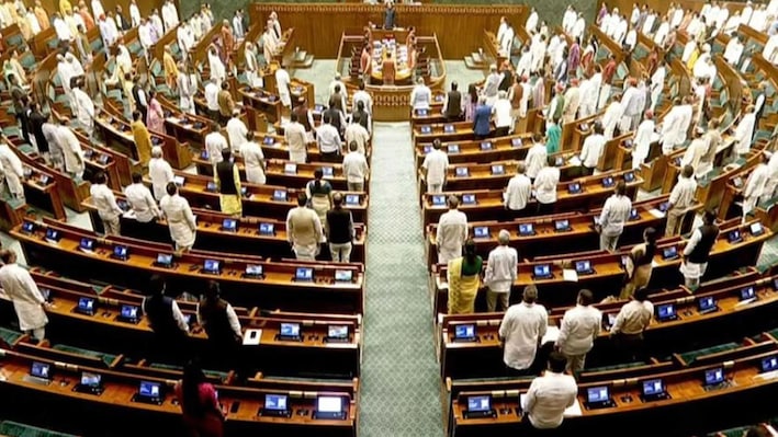 EVMs, SIR and 'vote theft': Youth mock Parliament to be held in Delhi on Oct 30