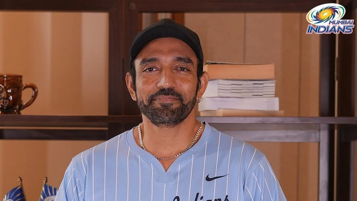 Robin Uthappa joins Mumbai Indians as batting coach, Mitchell McClenaghan named bowling coach in major overhaul ahead of IPL 2027