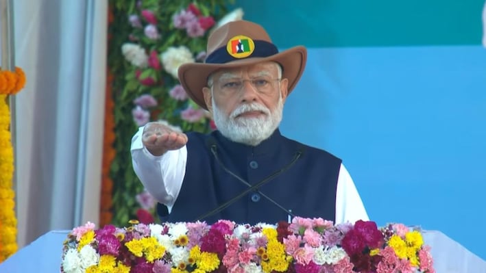 '50 Crore Indians beat poverty, those who promised ‘garibi hatao’ grew richer': PM Modi